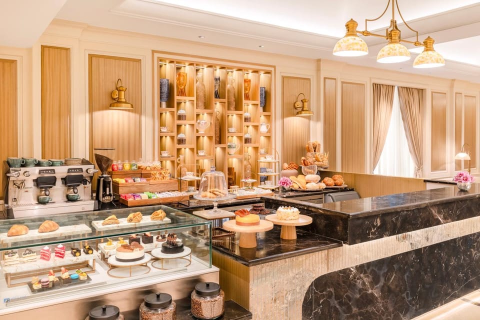 Restaurant/places to eat, Food and drinks, Food
