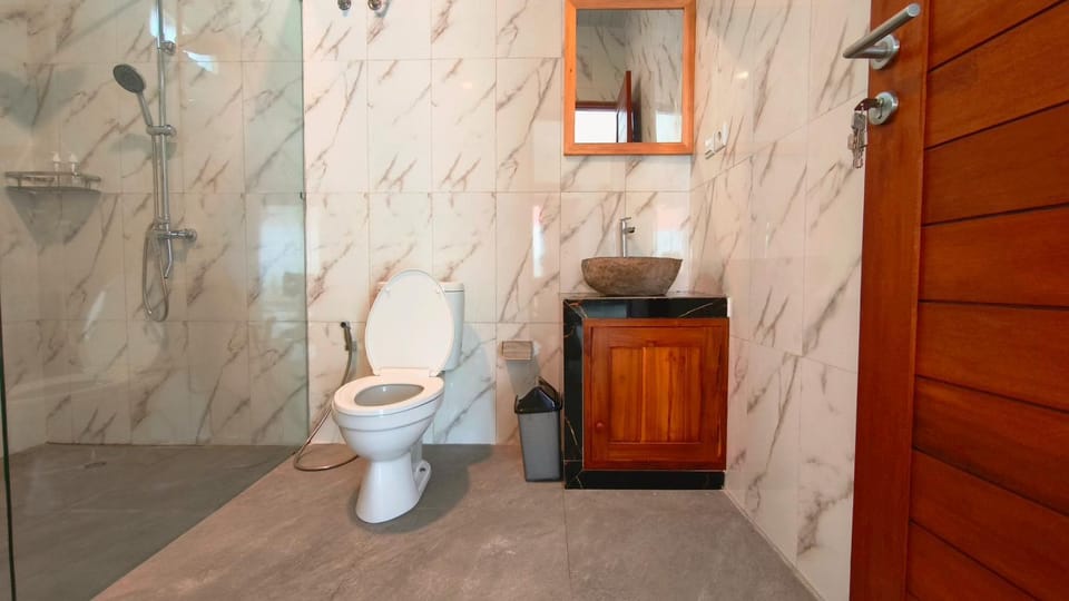 Toilet, Bathroom