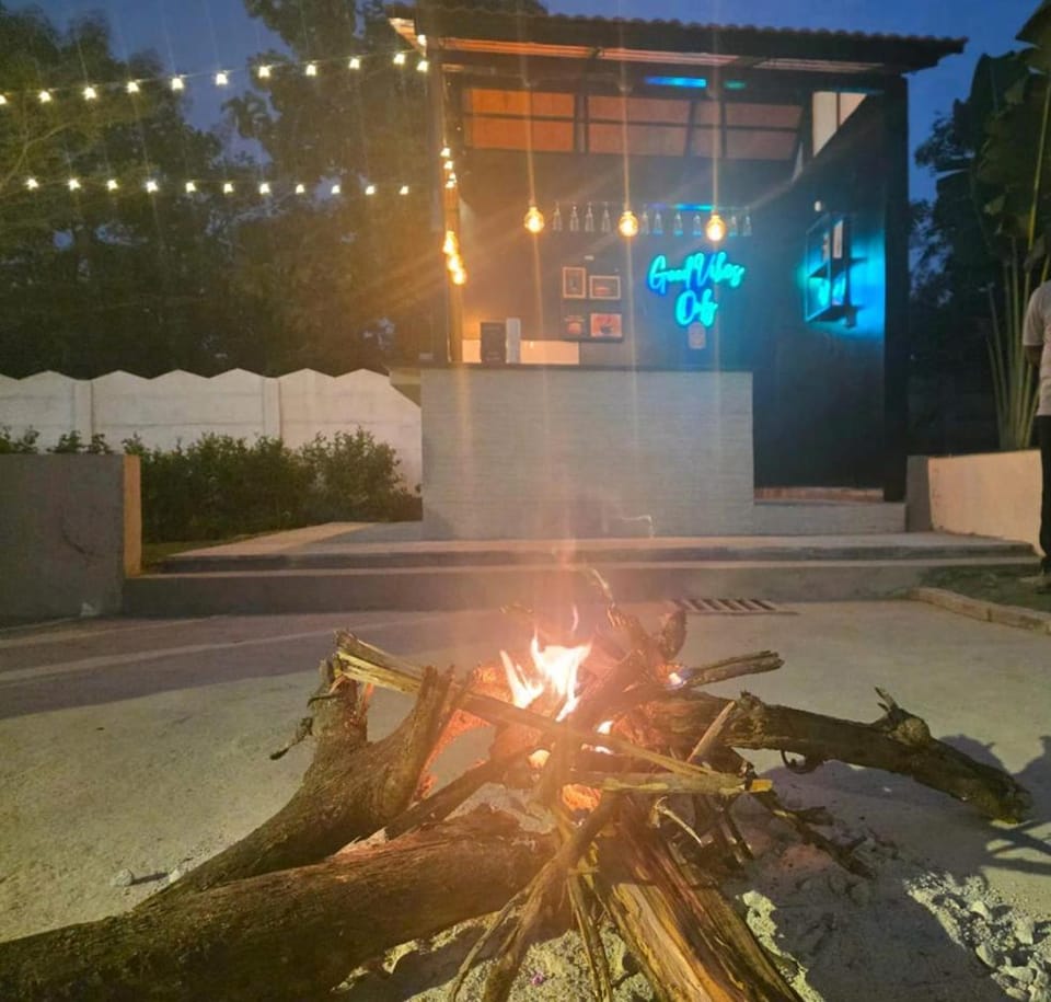 Aacasa Living Resorts Bed and Breakfast in Hyderabad