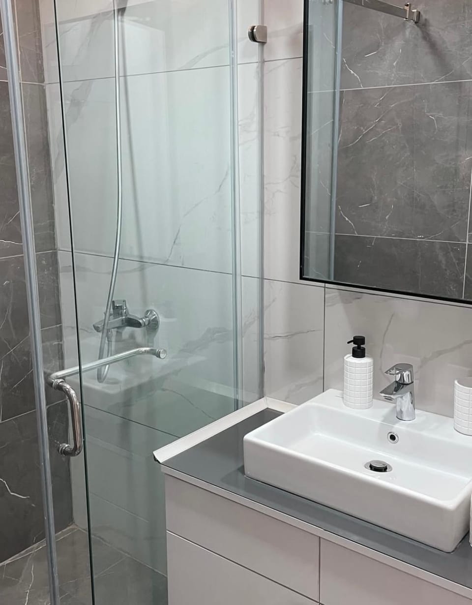 Gray Of Accra Apartment in Accra
