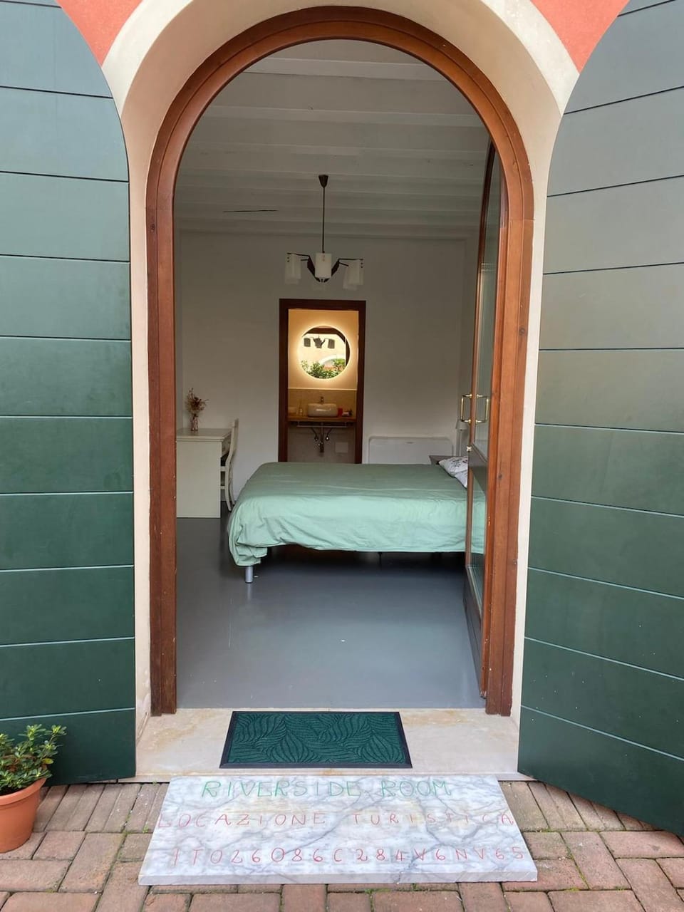 Restera Open Home - Riverside Room Vacation rental in Treviso