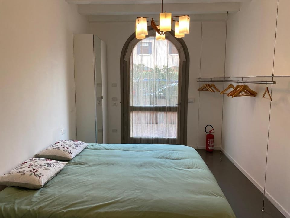 Restera Open Home - Riverside Room Vacation rental in Treviso