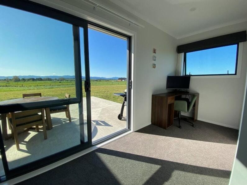 Mahaki Escape House in Martinborough