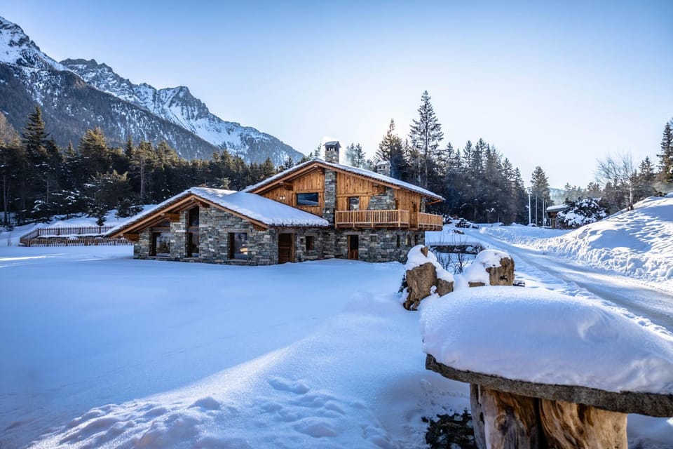 Property building, Garden, Mountain view