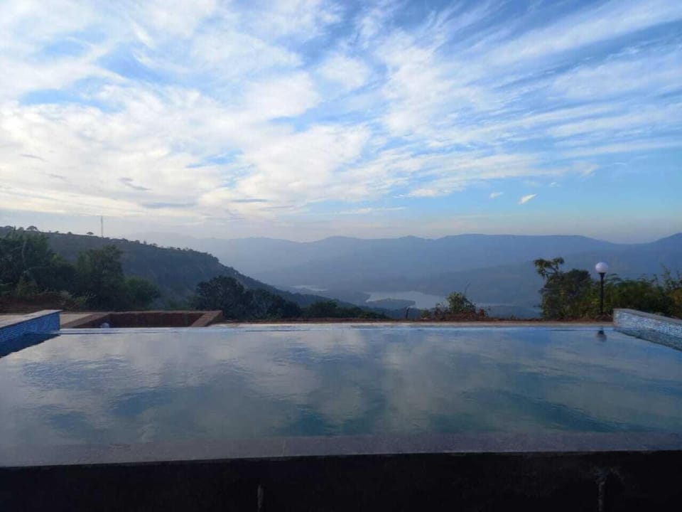 Nearby landmark, Day, Natural landscape, Mountain view, Pool view, Swimming pool