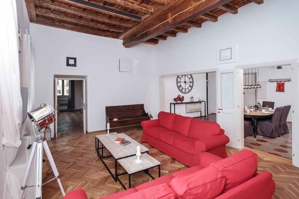 Communal lounge/ TV room, Living room