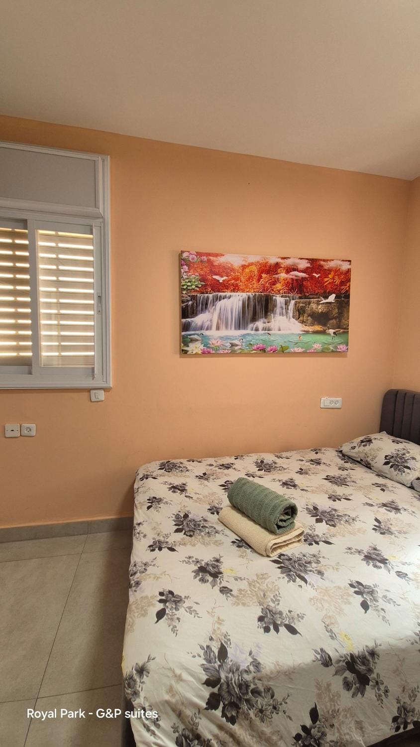Royal Park 8&4 swimming Pool - by G&P suites Apartment in Eilat