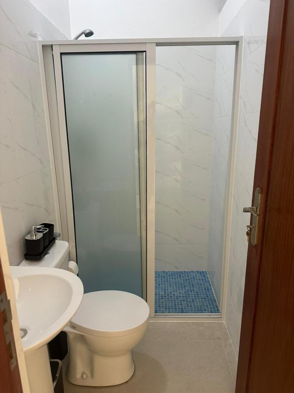 Bathroom, Bath