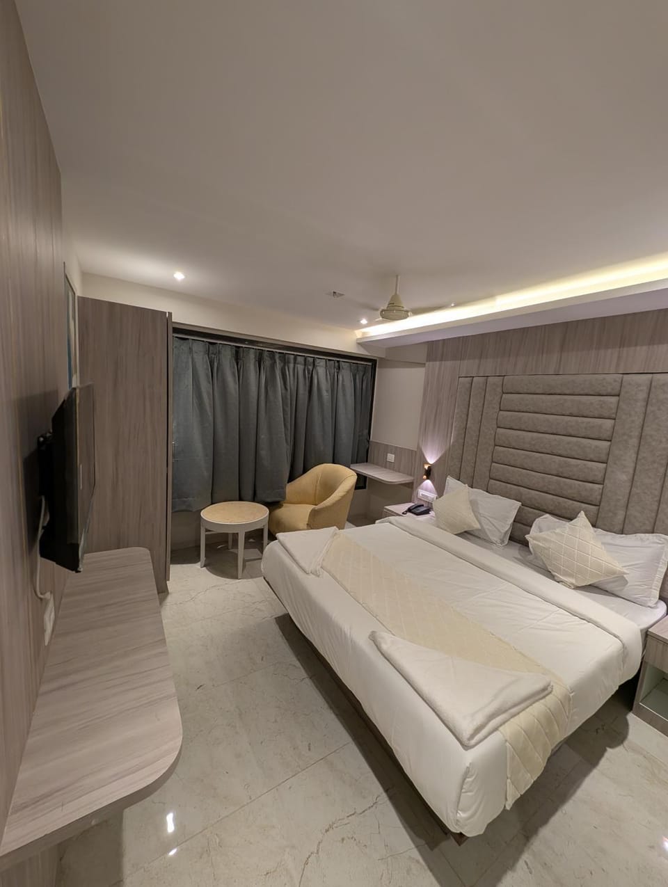 Hotel Kurla Suites Hotel in Mumbai