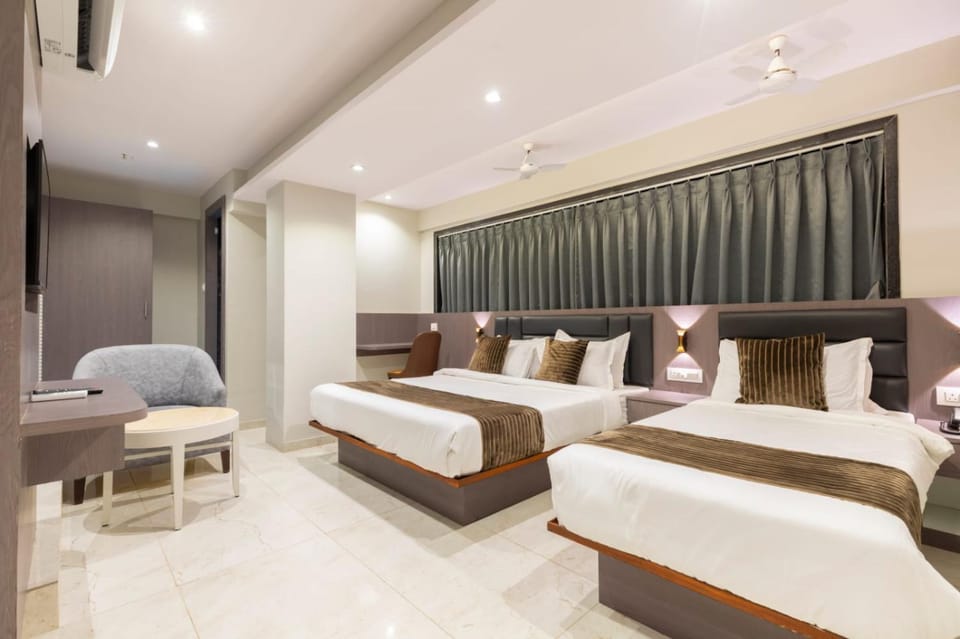 Hotel Kurla Suites Hotel in Mumbai