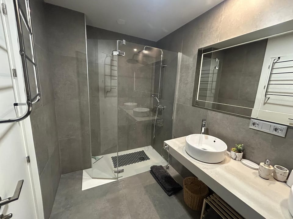 NEW!!! Luxury 3 beds apt with seaviews BS 2104 Apartment in Costa del Sol