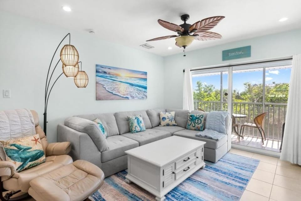Seashells Unit 37 condo Apartment in Sanibel Island
