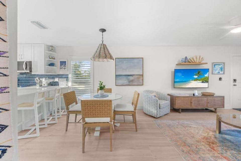 Seashells Unit 09 Apartment in Sanibel Island