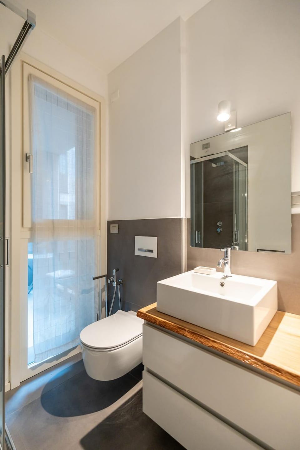 Duomo-Sempione, Luxury Apartment with balcony - M5 Apartment in Milan