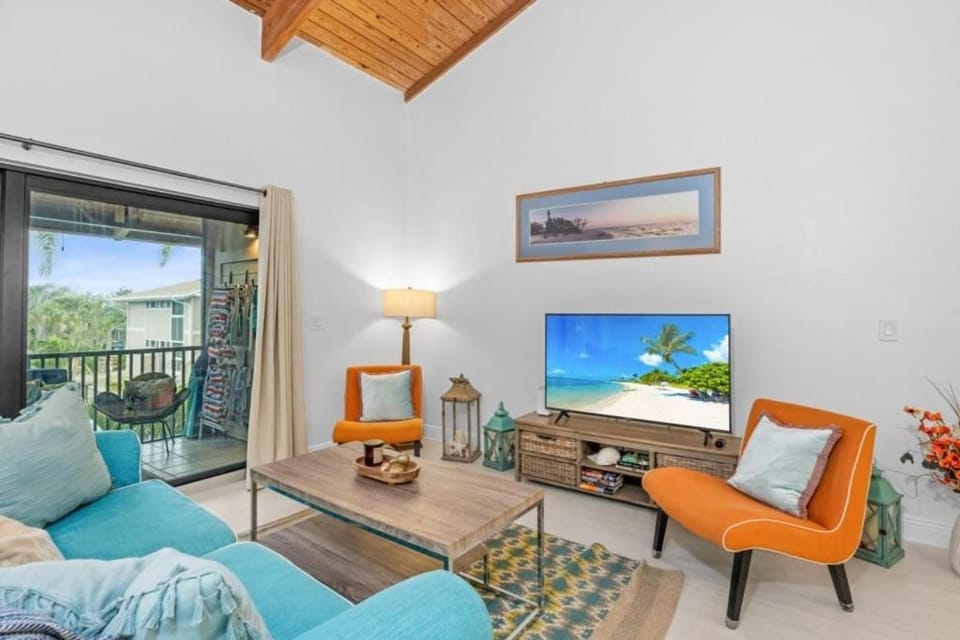 Coquina Beach 4F condo Apartment in Sanibel Island