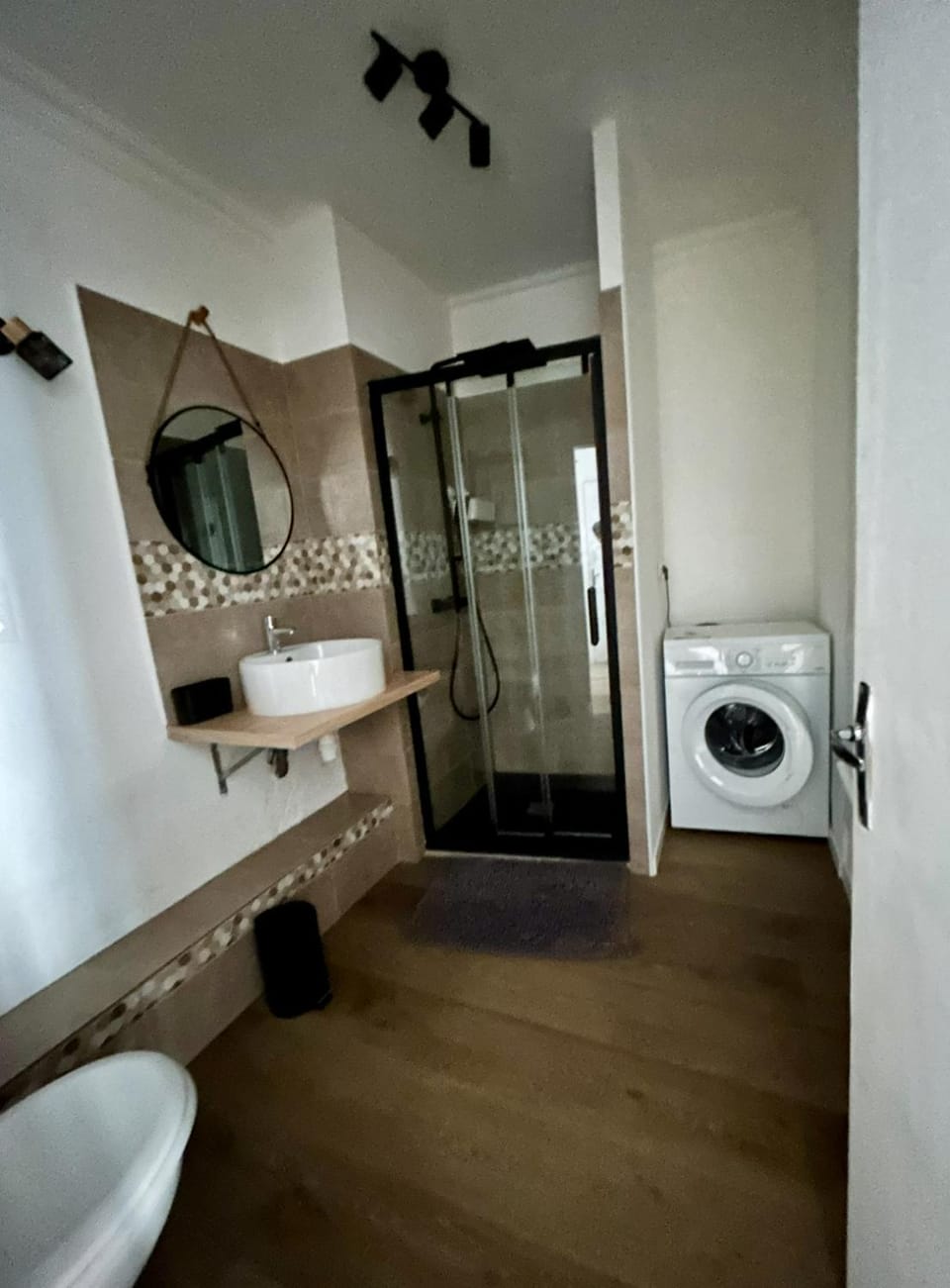 Shower, Bathroom