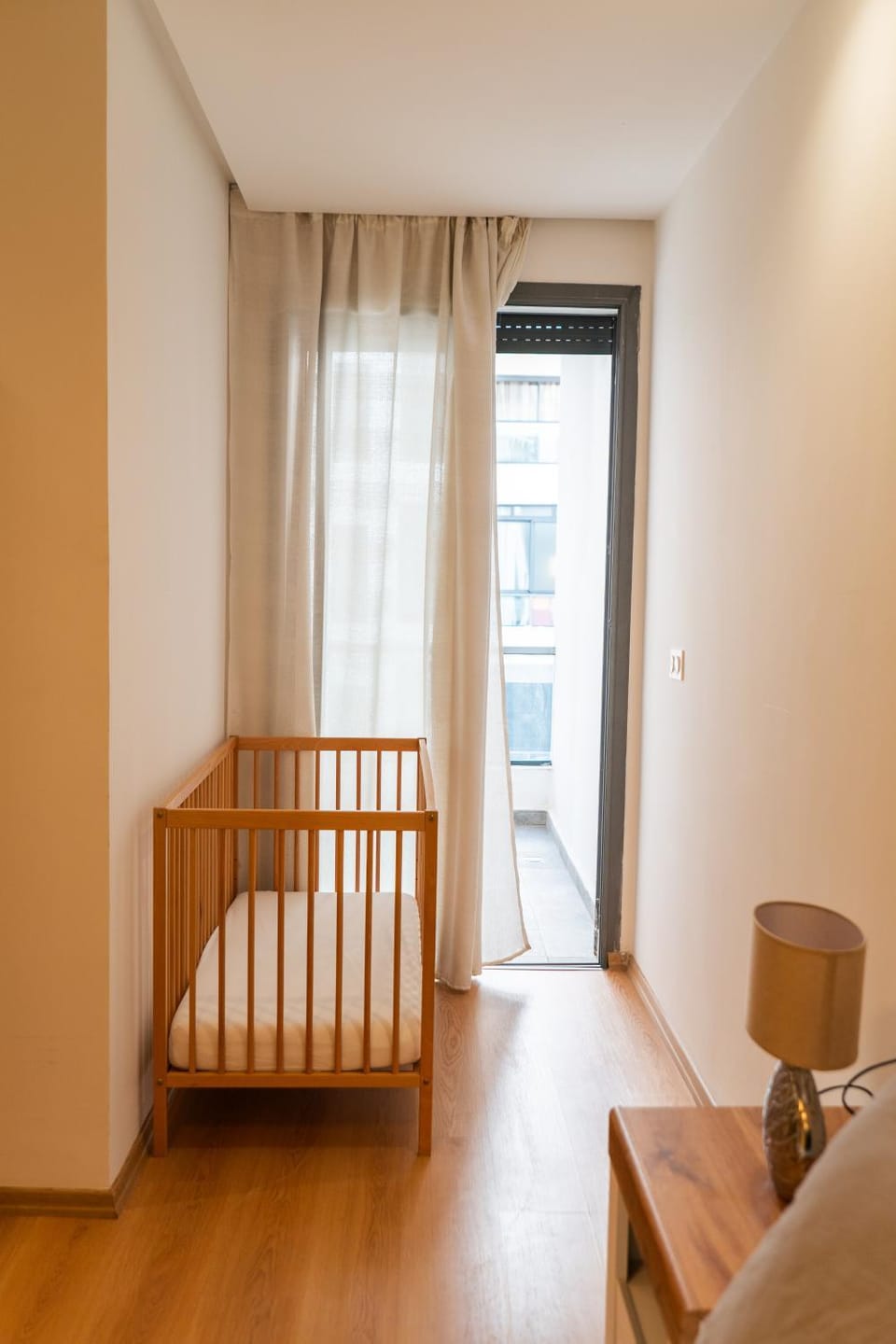 appartement 2 chambres au centre ville de tanger cosy et lumineux parfait pour familles climatisé avec parking gratuit Apartment in Tangier
