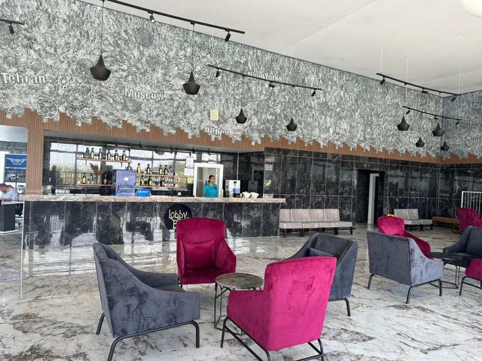 Lobby or reception, Lounge or bar