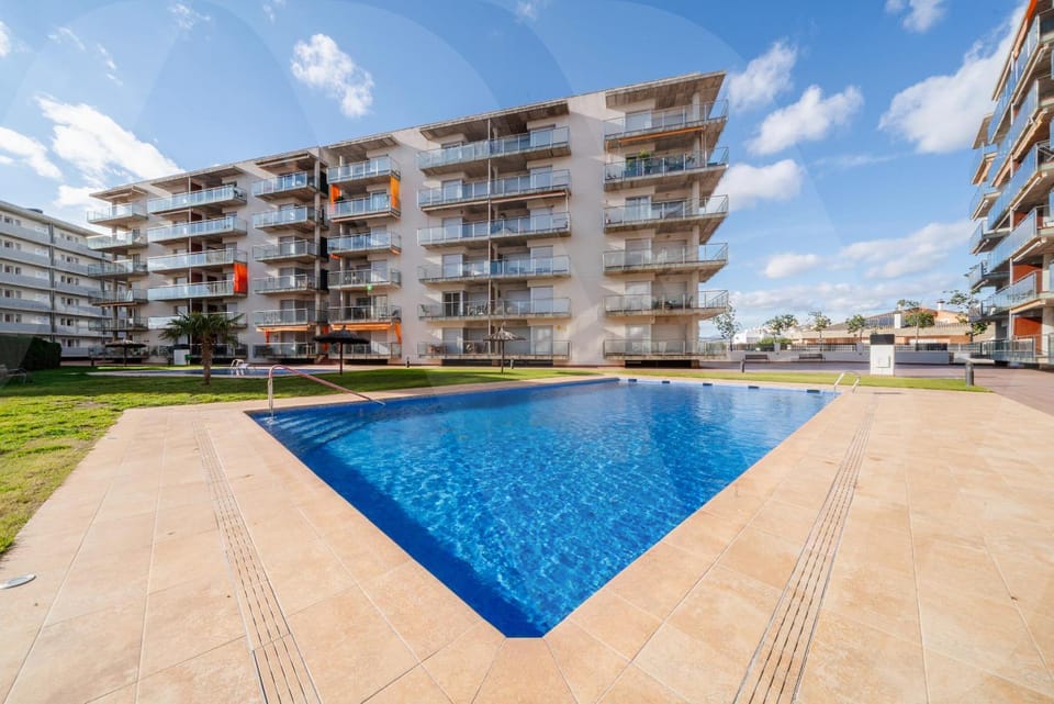 Appartement Piscine Parking Roses Cap 10 by Welhomy Apartment in Roses