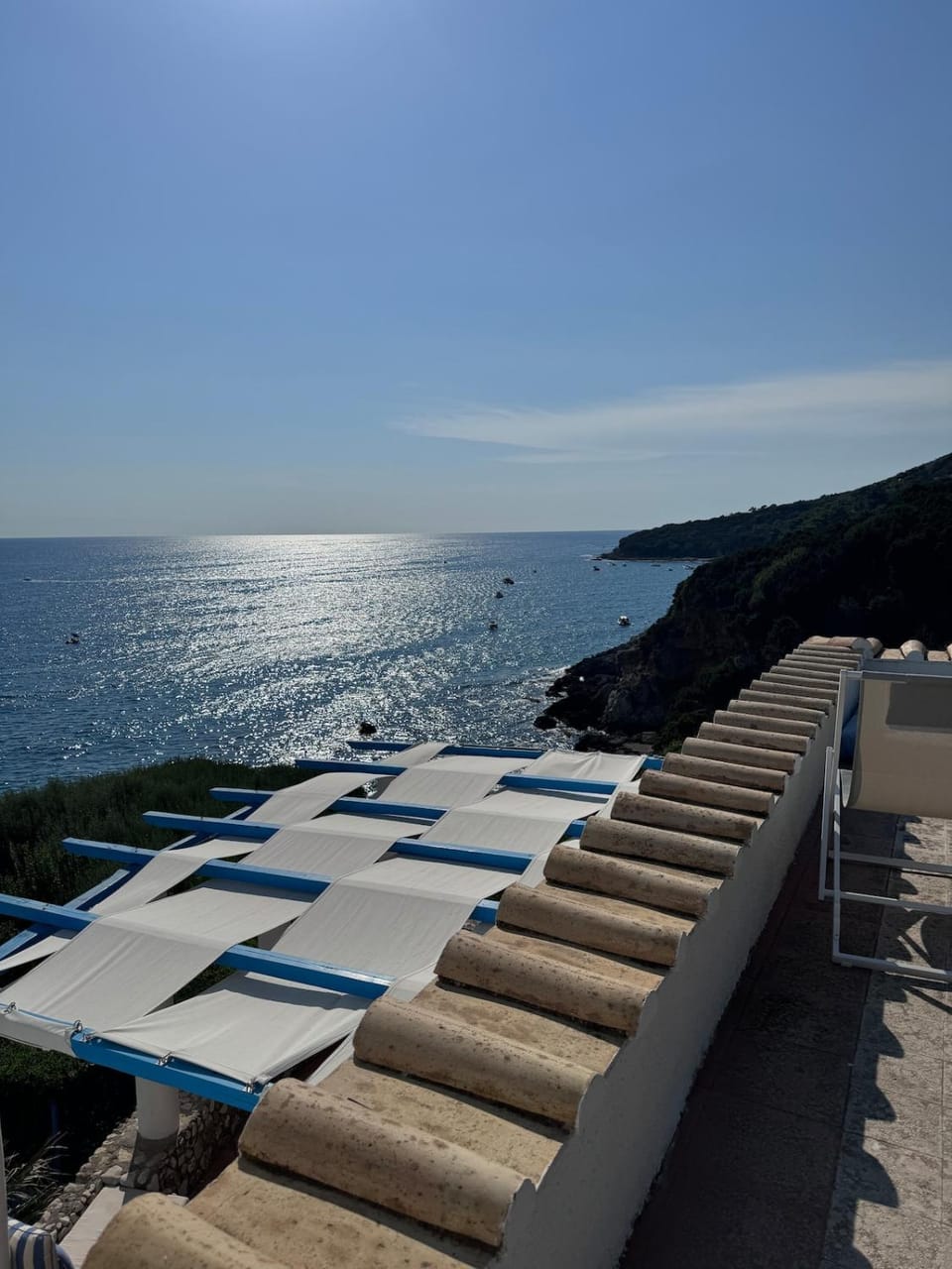 Rooftop with private condominium beach Apartment in Lazio