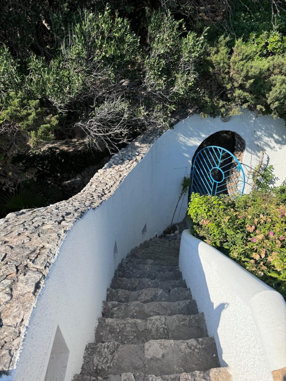 Rooftop with private condominium beach Apartment in Lazio