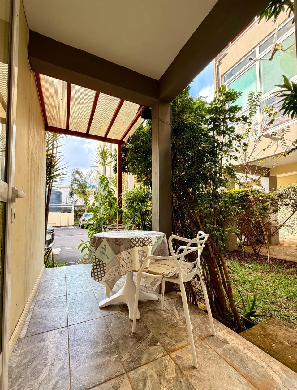 Charming Studio Near Pereybere Beach Apartment in Grand Baie