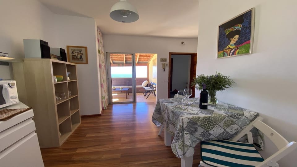 El Chorro Atico Apartment in La Gomera
