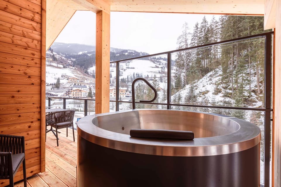 Hot Tub, View (from property/room)