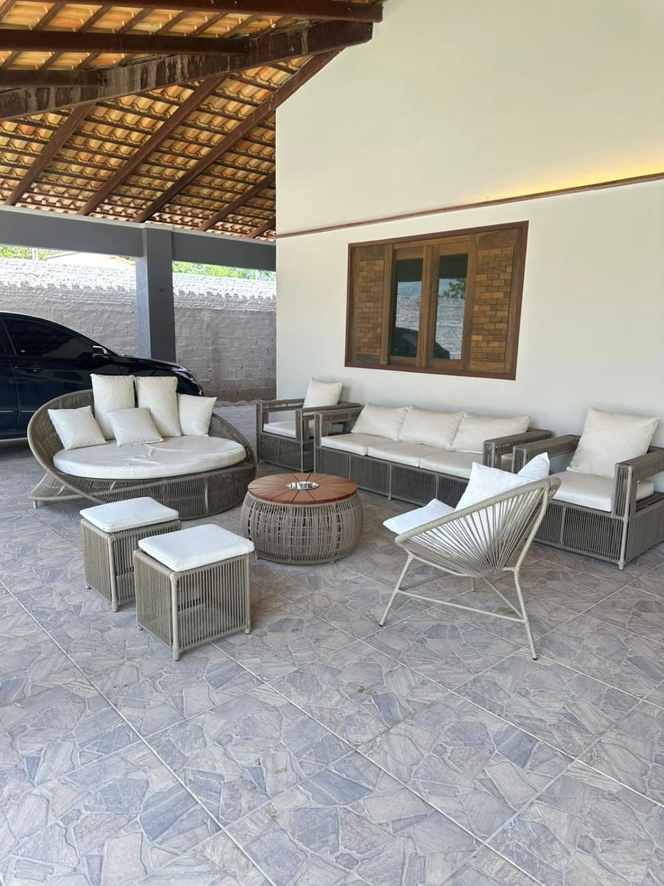 Seating area