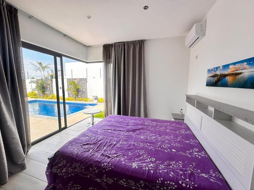 3-bedroom Villa, 7 mins drive to Pereybere beach Villa in Grand Baie