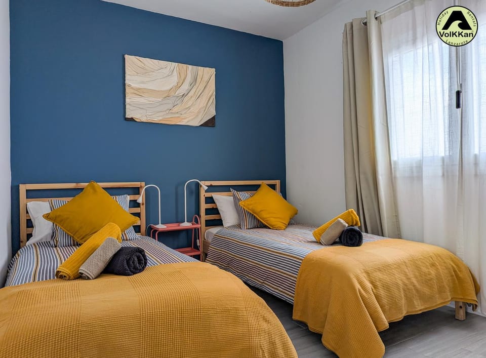 VolKKanrentals Casa Lila Seafront House Apartment in Isla de Lanzarote