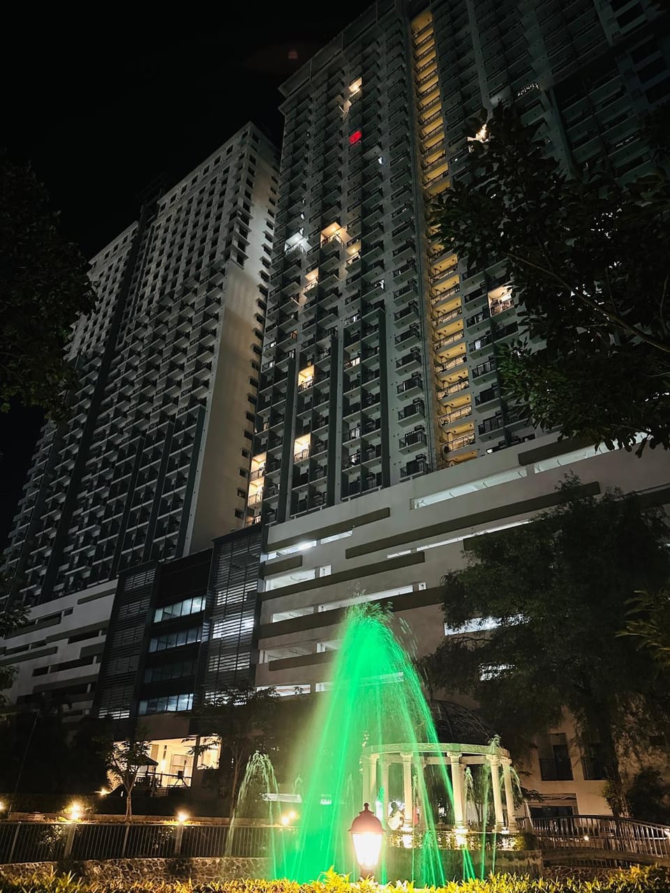 Grand Residences-Studio Unit Hotel in Lapu-Lapu City
