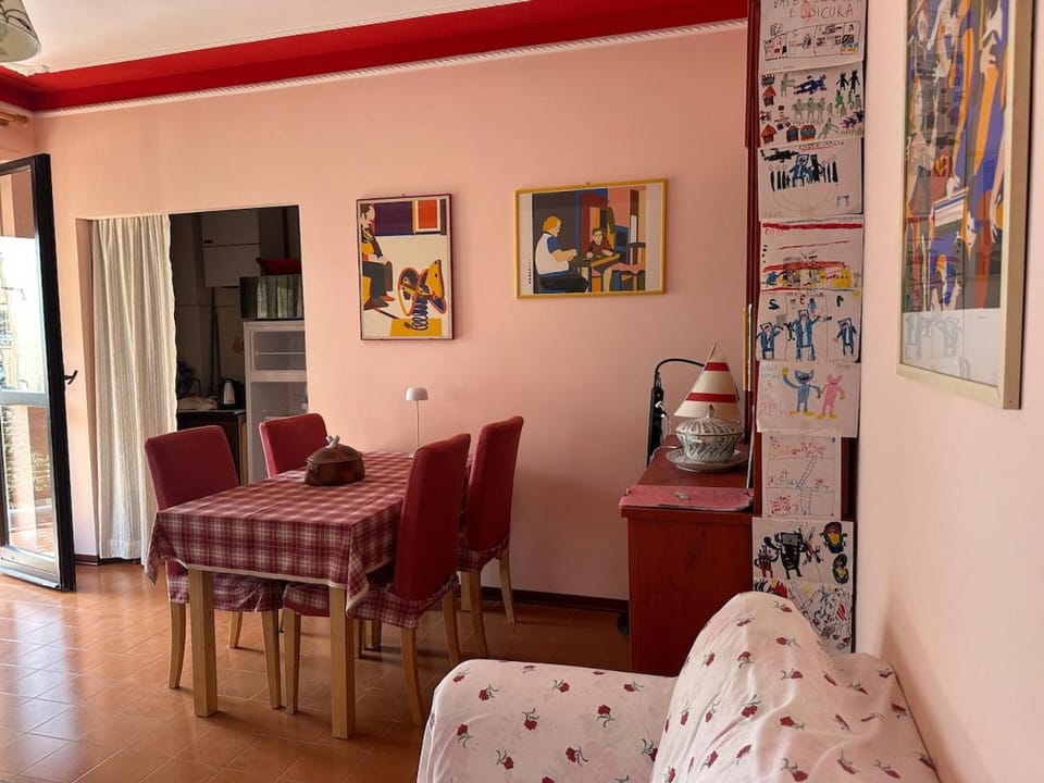 Splendido Trilocale con Terrazzo vista mare Apartment in Liguria