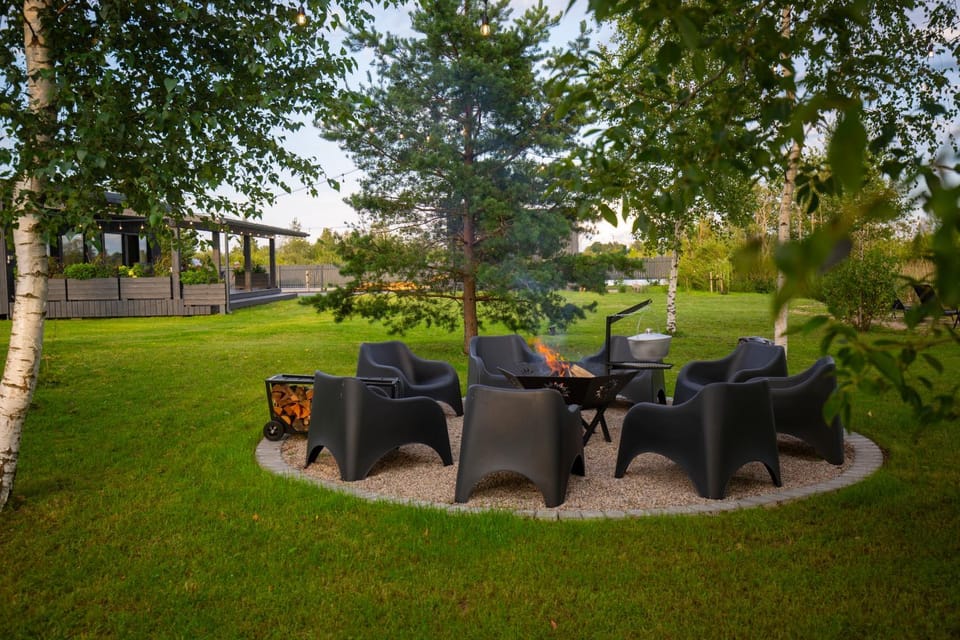 Garden, Inner courtyard view