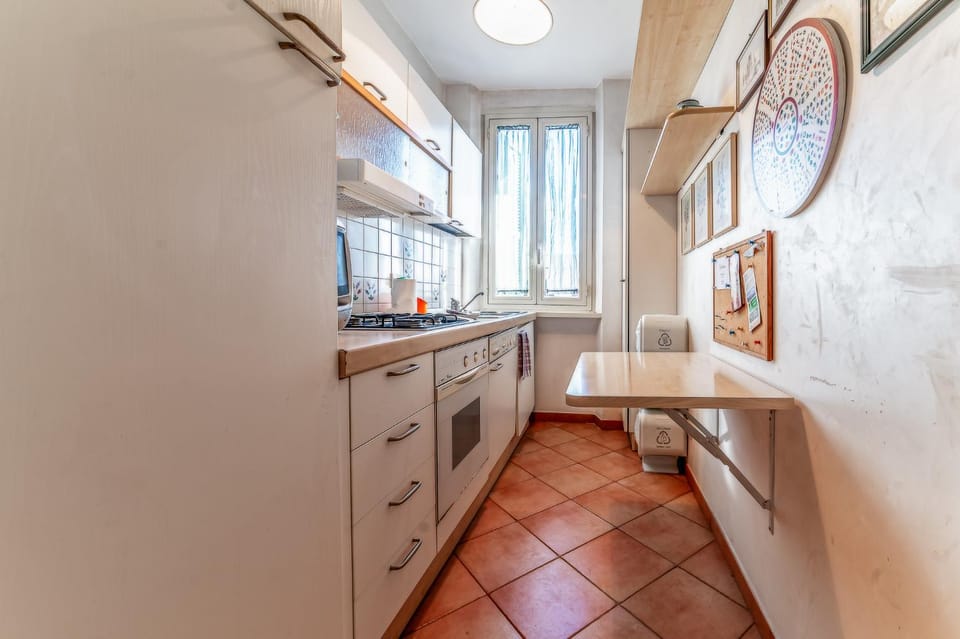 Kitchen or kitchenette, oven, stove, kitchen
