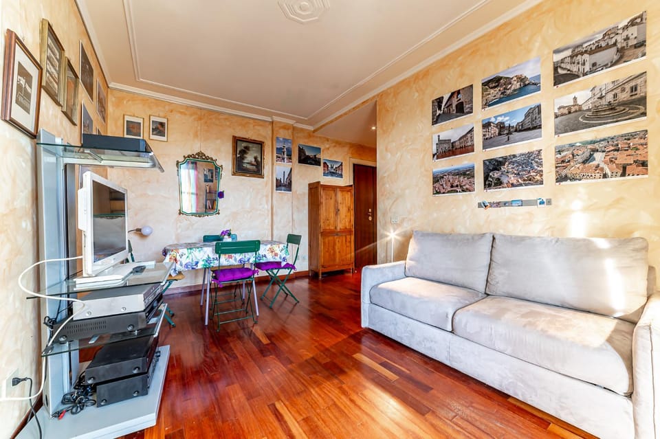 TV and multimedia, Living room