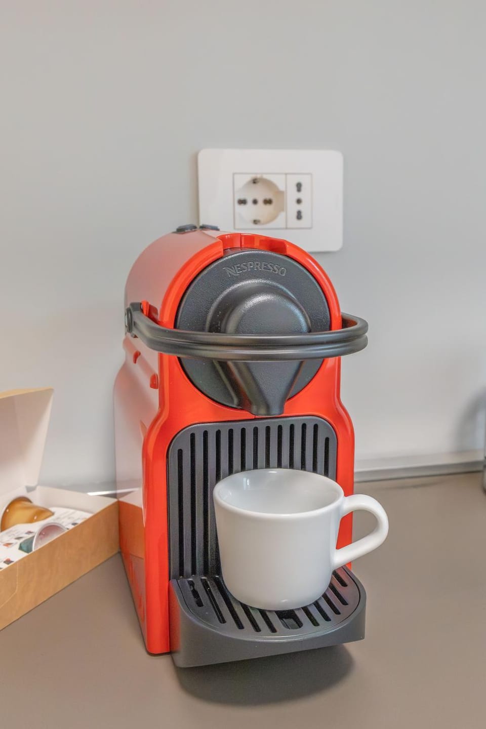 Coffee/tea facilities, Kitchen or kitchenette