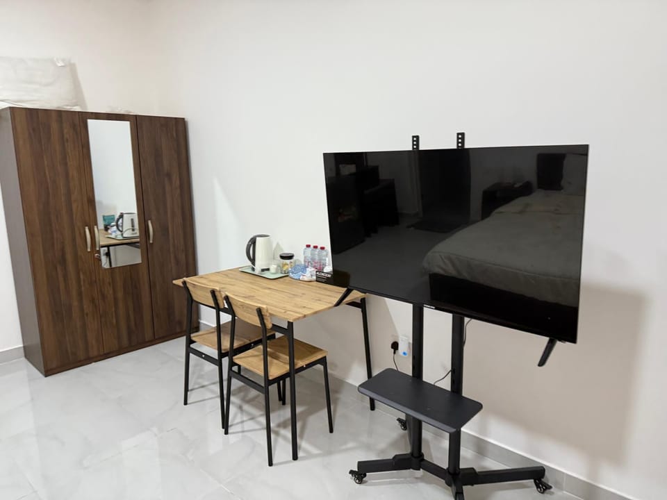 Cozy studio near yas and airport Apartment in Abu Dhabi