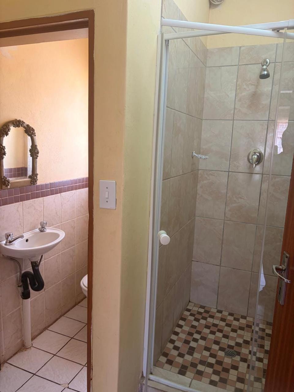 Philly-Wen Guesthouse Bed and Breakfast in North West, South Africa