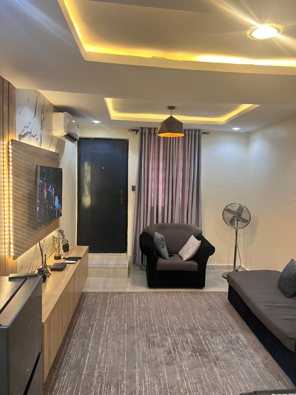 A Room Serviced Apartment Apartment in Lagos