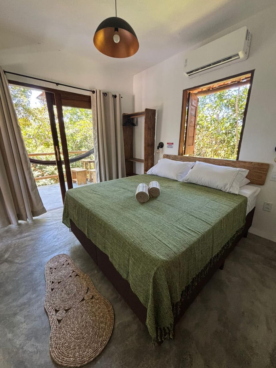 Bed, Photo of the whole room, Bedroom, towels, air conditioner