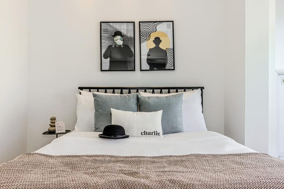 Bed, Day, Decorative detail, Bedroom