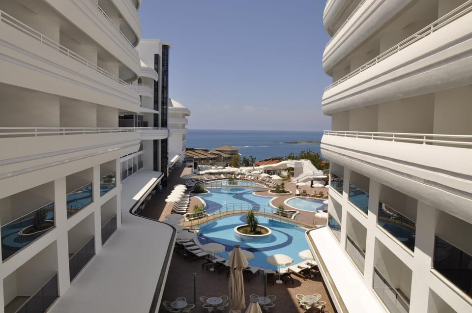 Day, Pool view, Swimming pool