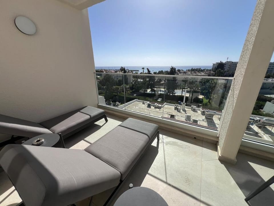 Balcony/Terrace, Sea view, sunbed