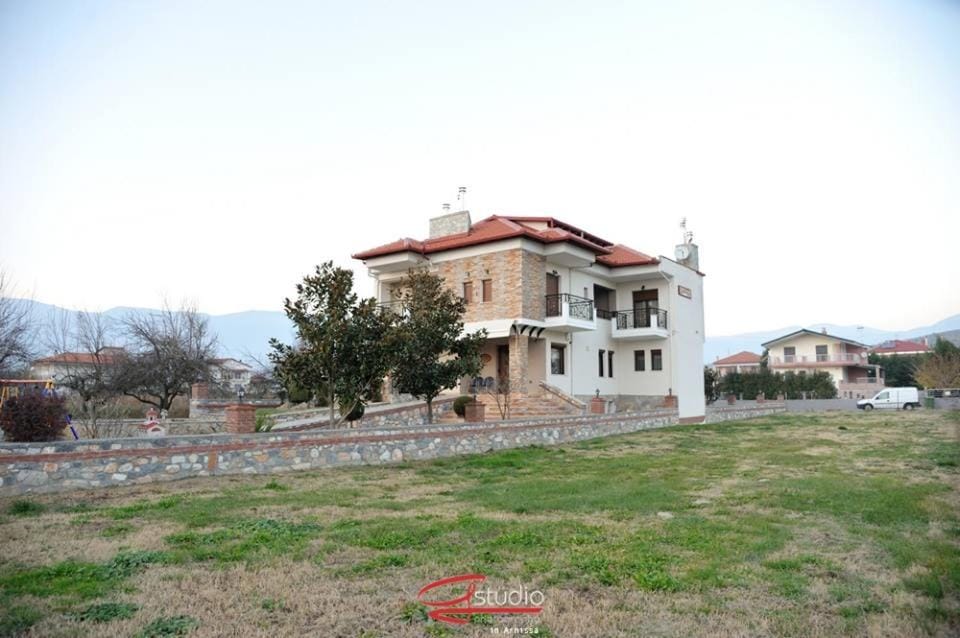 Property building, Decorative detail