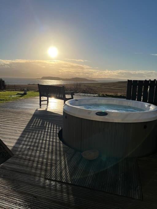 Day, Natural landscape, Hot Tub, Sea view, Sunset