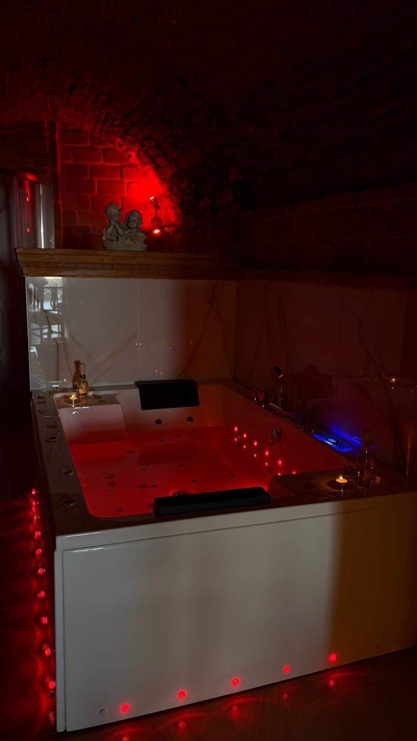 Hot Tub