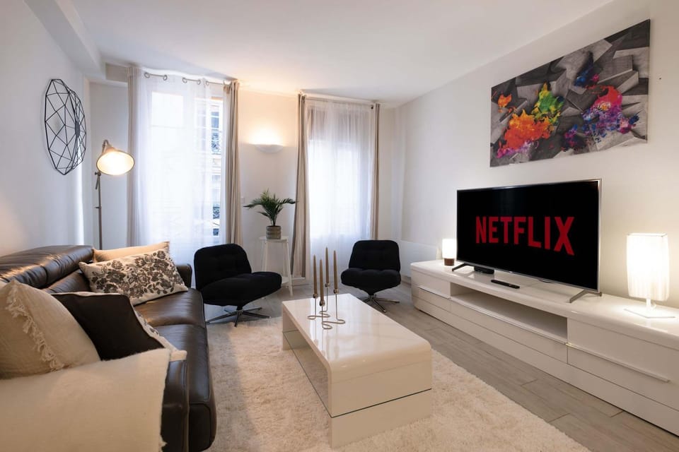 Hidden Gem in the Latin Quarter Apartment in Paris