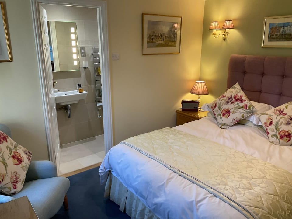 Broadwater Bed & Breakfast Bed and Breakfast in Royal Tunbridge Wells