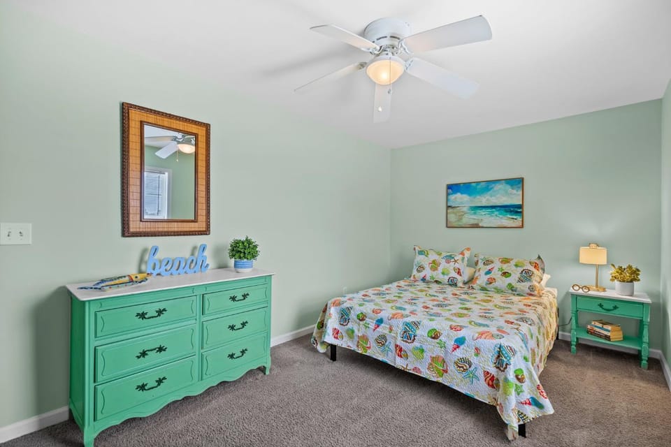 Bed, Bedroom, furniture